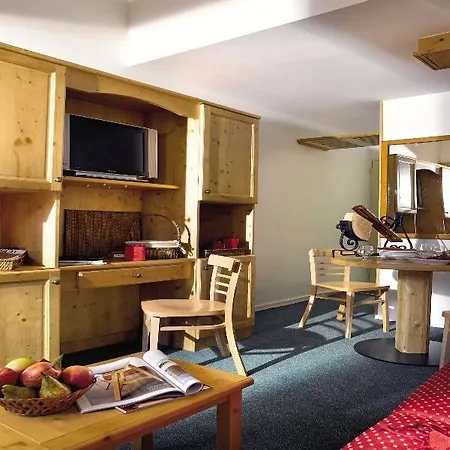 Pierre & Le Peillon Meribel